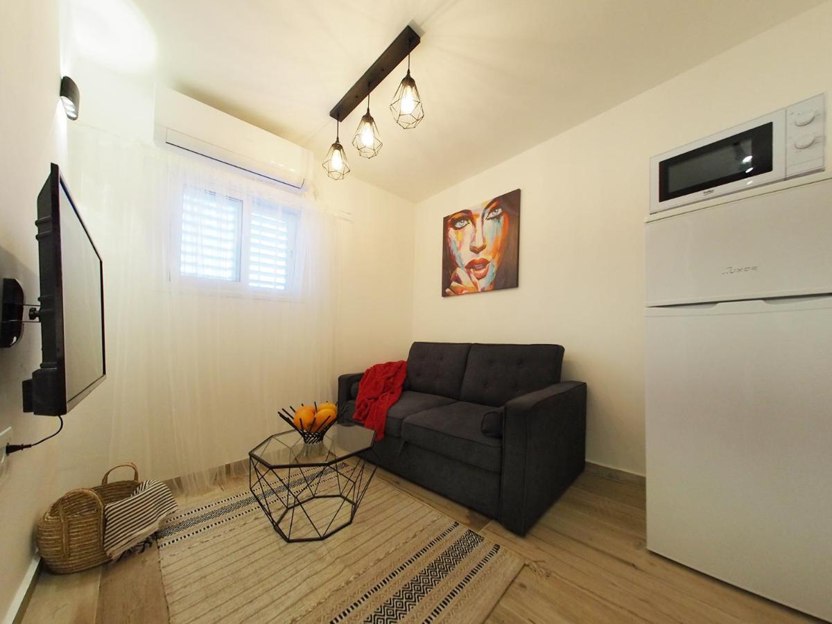 Studio Ariana And Patio Bat Yam Ngoại thất bức ảnh